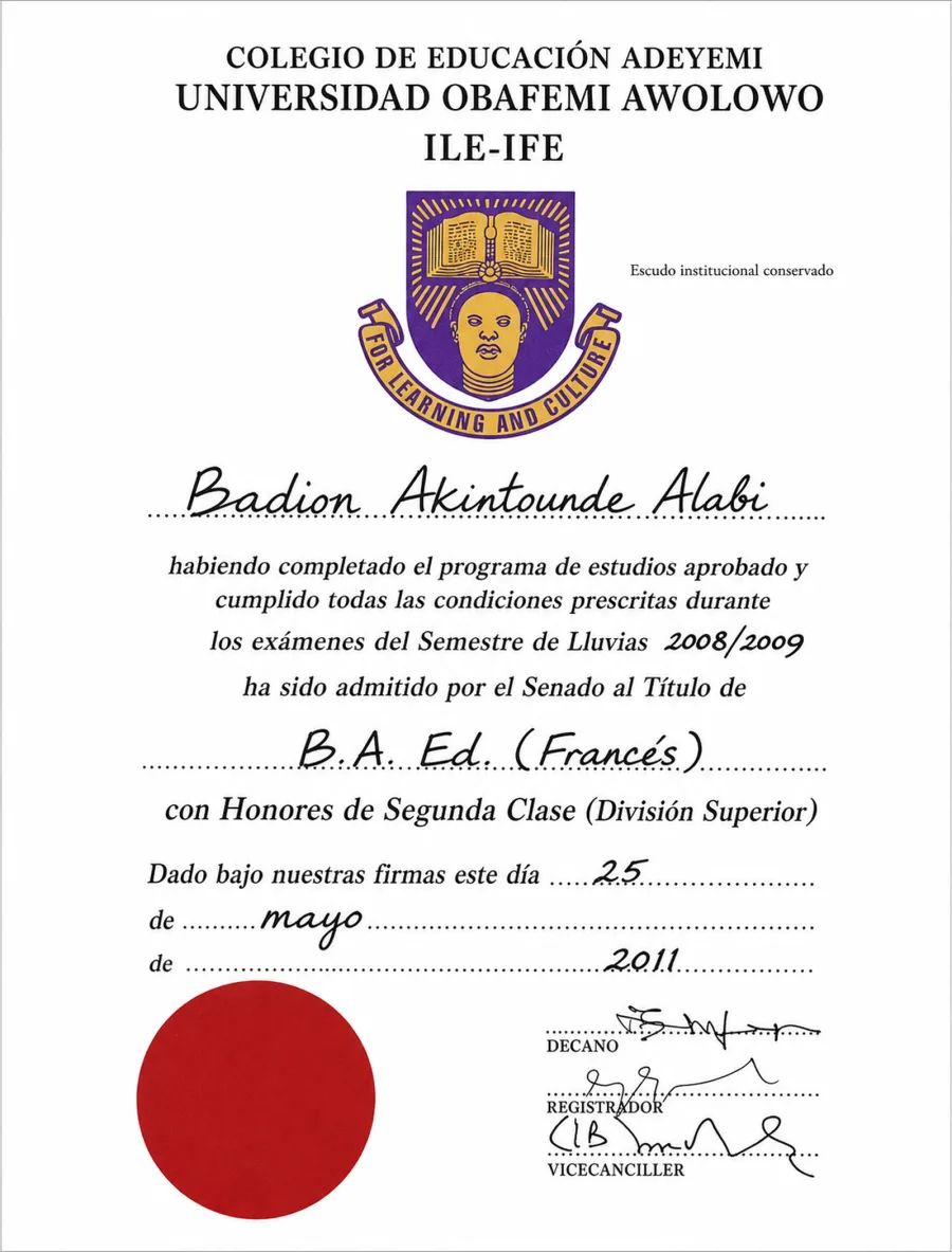 French Diploma - translated document in Spanish
